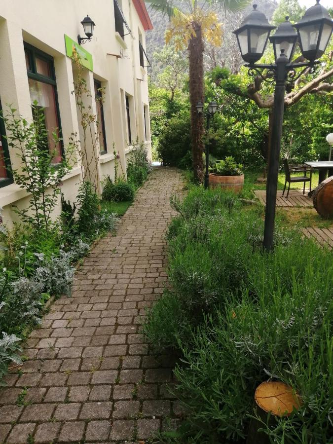 La Mirabelle-Casteil Country House Guest House Ngoại thất bức ảnh