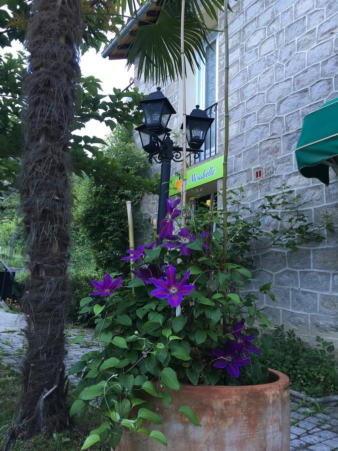 La Mirabelle-Casteil Country House Guest House Ngoại thất bức ảnh
