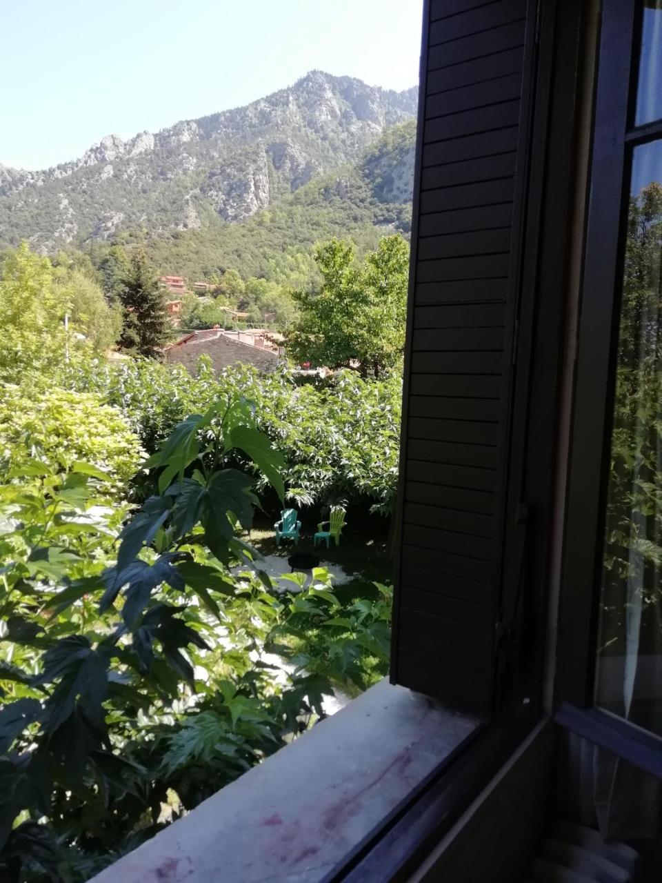 La Mirabelle-Casteil Country House Guest House Ngoại thất bức ảnh