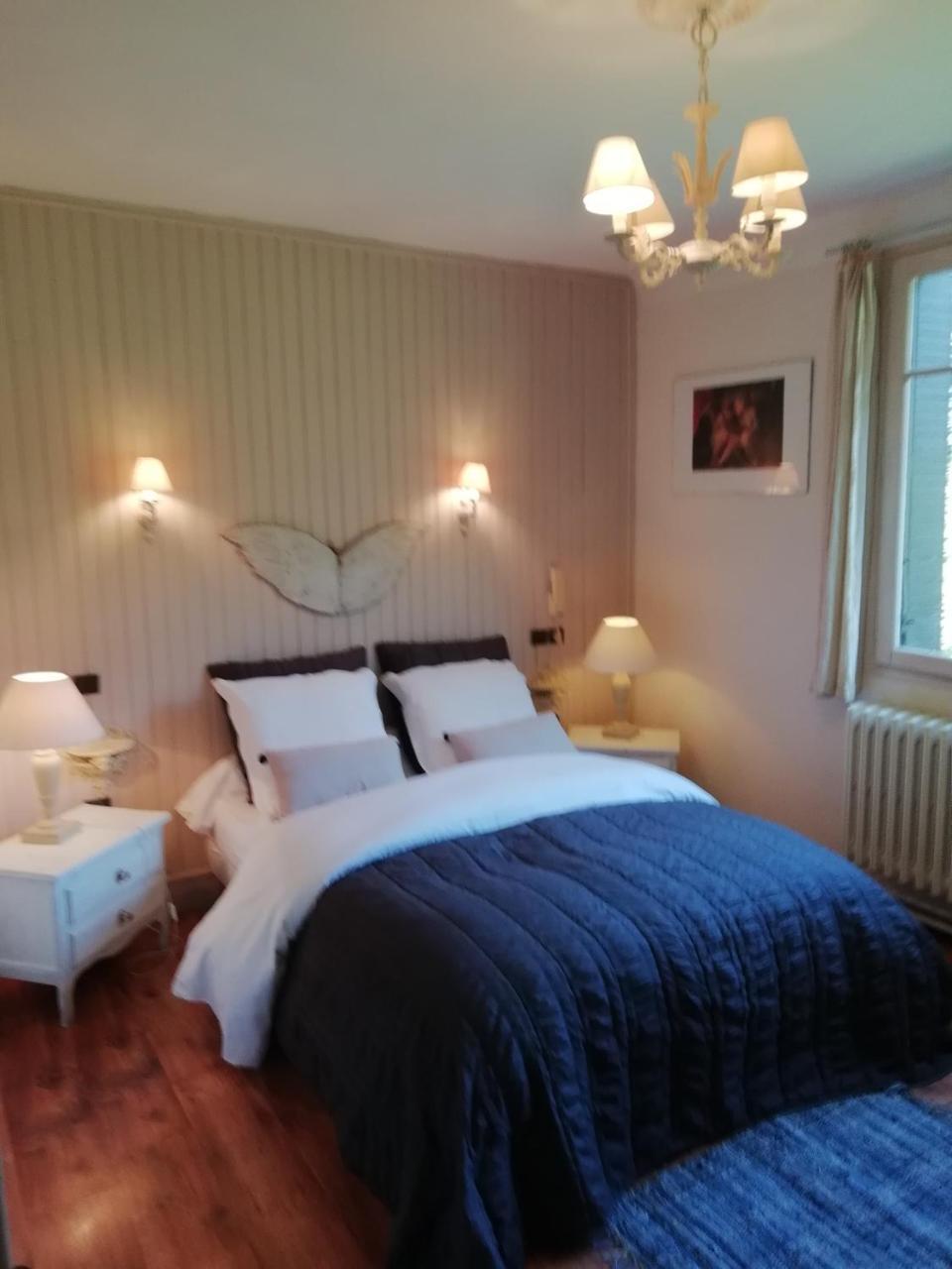 La Mirabelle-Casteil Country House Guest House Ngoại thất bức ảnh